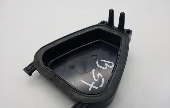Volkswagen PASSAT B5.5 Headlight/headlamp dust cover 15443300