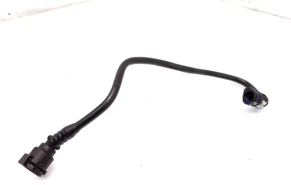BMW 5 GT F07 Engine coolant pipe/hose 7592650