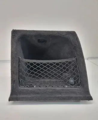 Trunk/boot side trim panel