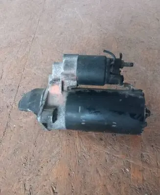 BMW 5 E39 Starter motor 25909