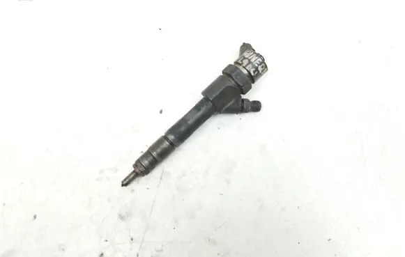 Nissan Primera Fuel injector 0445110110B