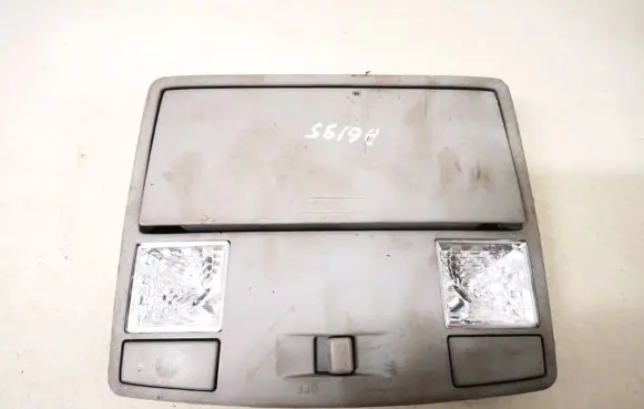 Mazda 5 Front seat light gk2a69970