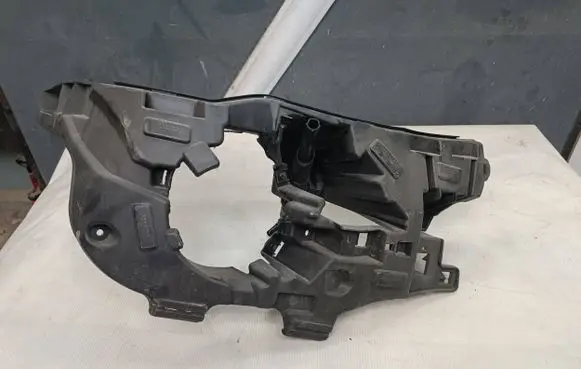 BMW X3 F25 Front bumper corner part panel trim 7347626 51117347626 105034