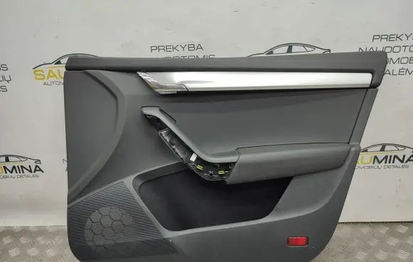 Skoda Octavia Mk3 (5E) Front door card panel trim 5E1867014M