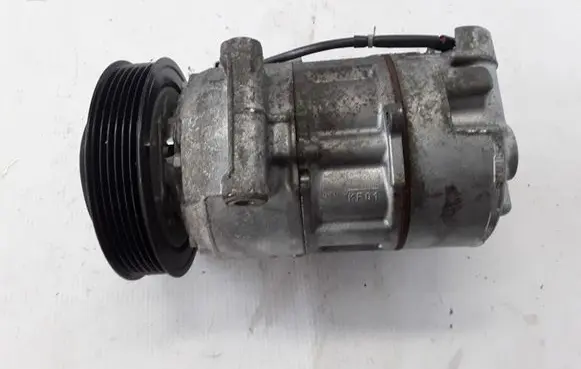 Renault Kadjar Air conditioning (A/C) compressor (pump) 926004EADA