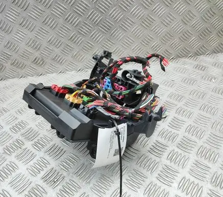 Audi RS5 Central body control module 8K0907063P F005V00851