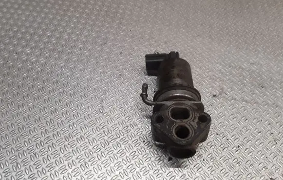 Audi A3 S3 8P EGR valve 06A131501F