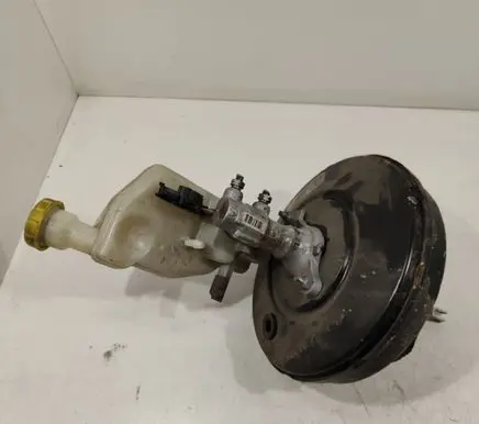 Peugeot 207 Master brake cylinder 9682338580 32067093