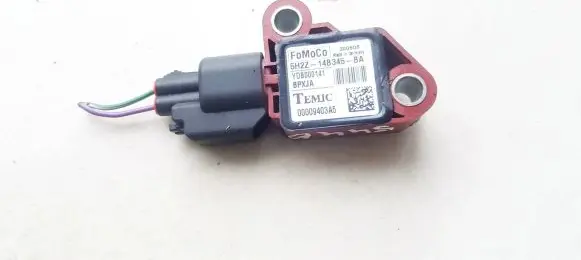 Land Rover Discovery 3 - LR3 Airbag deployment crash/impact sensor 5h2z14b345ba 5h2z-14b345-ba