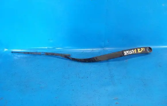 KIA Soul Front wiper blade arm 98302B2000