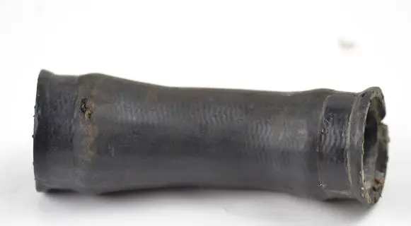 Audi A6 S6 C6 4F Engine coolant pipe/hose 4F0