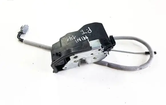 Mini Cooper Countryman R60 Rear door lock