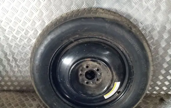 Infiniti FX R18 spare wheel 