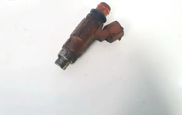 Mazda Premacy Fuel injector inp780 7809858