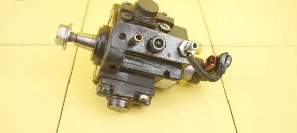 Opel Insignia A Fuel injection high pressure pump A20DTH