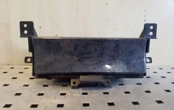 Suzuki Grand Vitara II Glove box central console 