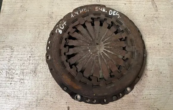 Peugeot 307 Pressure plate 