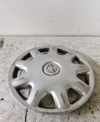 Opel Vectra C R15 wheel hub/cap/trim 09156269 09156270 09137472