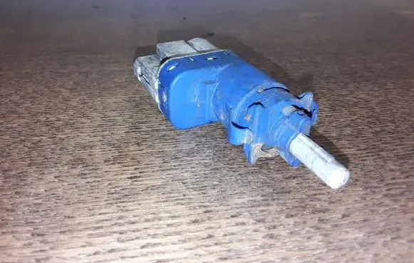 Ford Focus Brake pedal sensor switch 3M5T9C872AC
