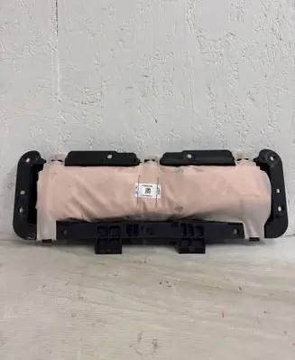 Mercedes-Benz GLS X166 Knee airbag 16686001023