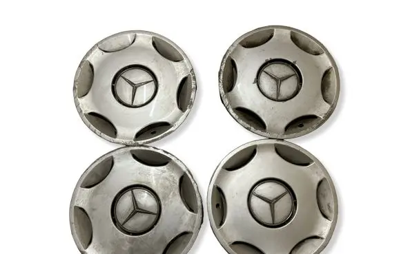 Mercedes-Benz C W203 R15 wheel hub/cap/trim 2024010024