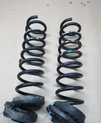 Ford Kuga II Rear coil spring 