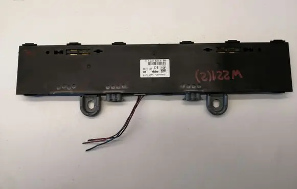 Mercedes-Benz S W221 Aerial antenna amplifier A2218204189