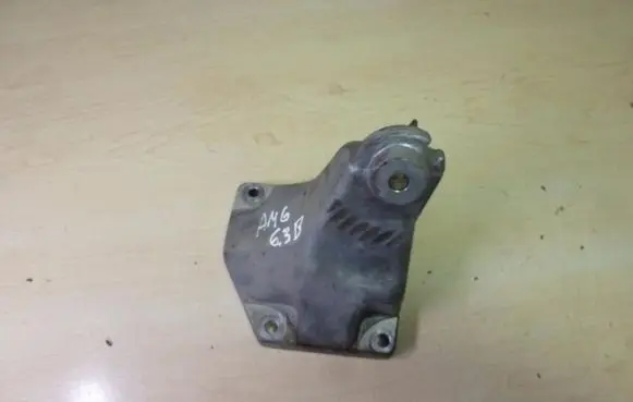 Mercedes-Benz ML W164 Engine mounting bracket A1562232104 VD2253