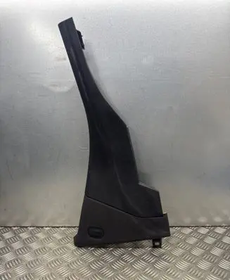 Maserati Ghibli (C) pillar trim AAH81010 22295 670011412
