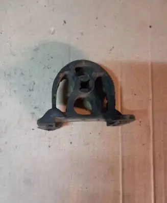 Muffler mount bracket/holder