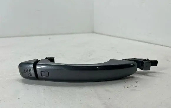 Audi Q5 SQ5 Front door exterior handle 8T0837205A 8T0837167A