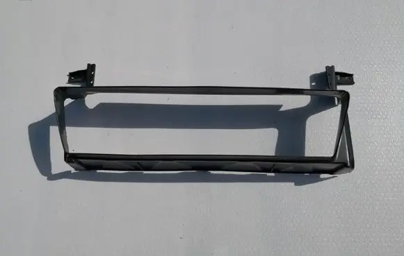 Volvo C30 Intercooler air channel guide 30678473