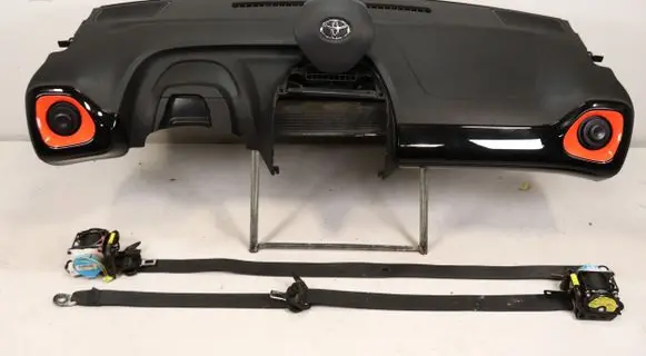 Toyota Aygo AB40 Dashboard 553010H030 TG09A01001 732200H040