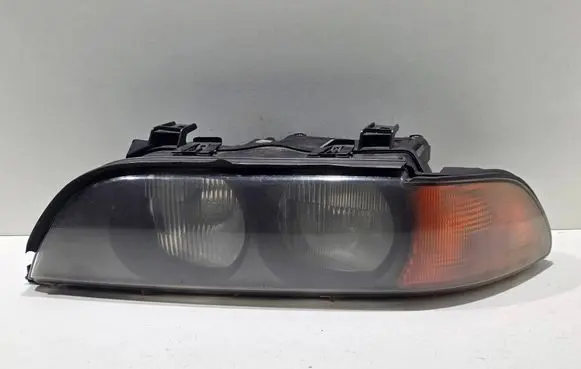 BMW 5 E39 Headlight/headlamp 152139