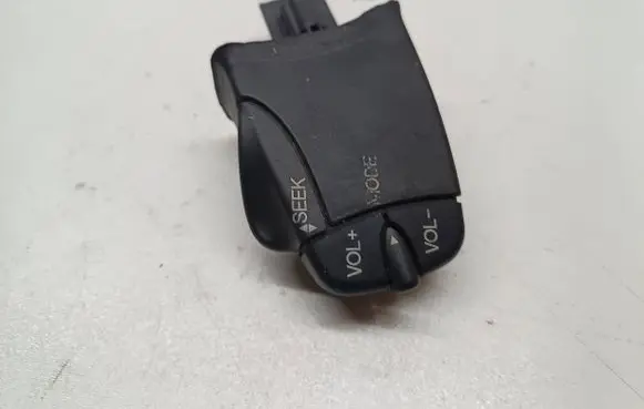 Ford Focus Multifunctional control switch/knob 98AB14K147AC