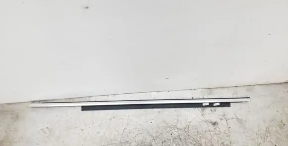 Audi A4 S4 B8 8K Front door glass trim molding 8K0853283H