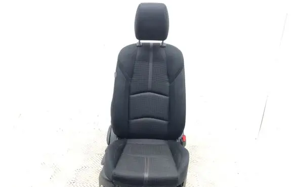 Mazda 3 II Front passenger seat 