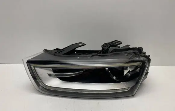 Audi Q3 8U Headlight/headlamp 8U0941003H 7083100000 0500058829