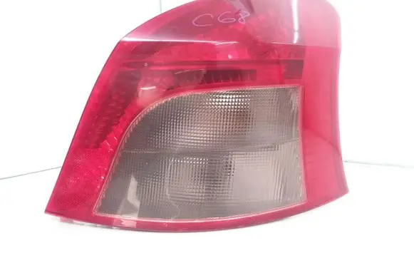 Toyota Yaris Rear/tail lights KOITO0D7
