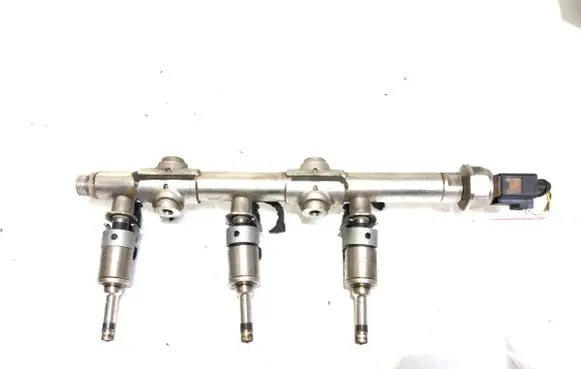 Skoda Fabia Mk3 (NJ) Fuel main line pipe 04E906036AE