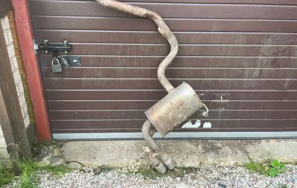 Volkswagen Tiguan Muffler/silencer 5N0253611C