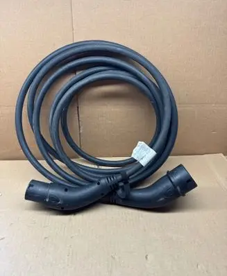 Audi e-tron Electric car charging cable 4NC971675