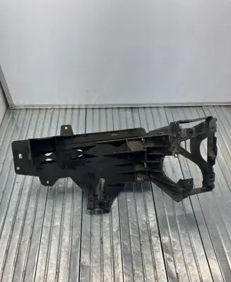 BMW 5 F10 F11 Headlight/headlamp mounting bracket 7200794 11071510