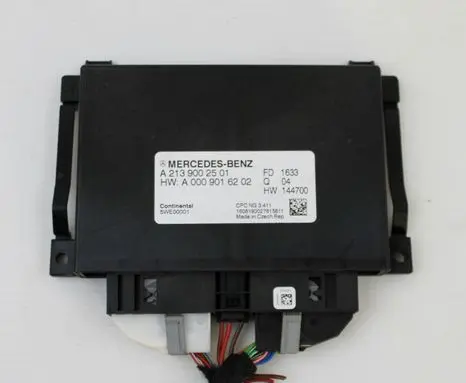 Mercedes-Benz E W213 Gearbox control unit/module A2139002501
