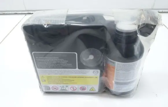 Toyota Avensis T270 Tire air pump compressor 