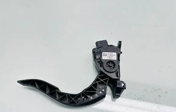 Audi Q5 SQ5 8R Accelerator throttle pedal 8K1723523 6PV00950501