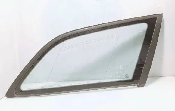 Audi A6 S6 C6 4F Rear side window As2