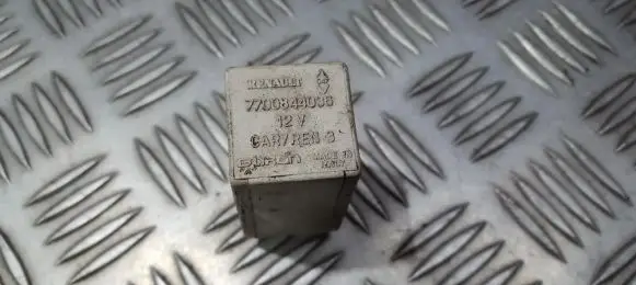 Renault Laguna I Other relay 7700844036