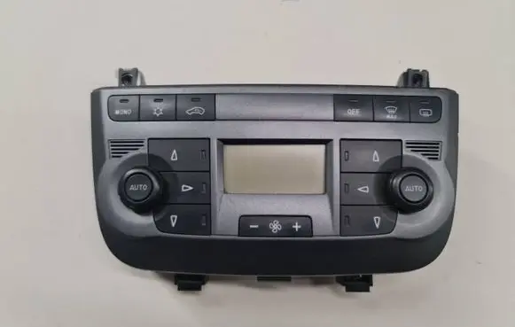 Fiat Grande Punto Climate control unit 735419793 10041330