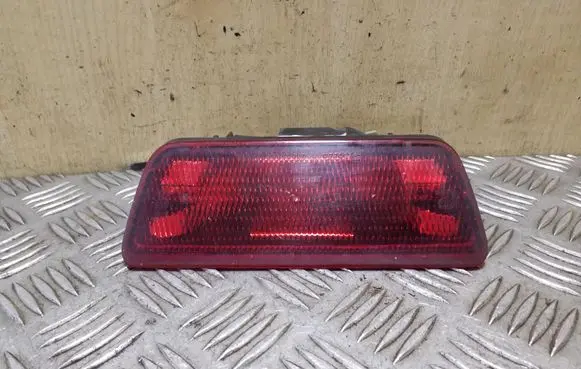 Nissan Juke I F15 Rear bumper light 23633005